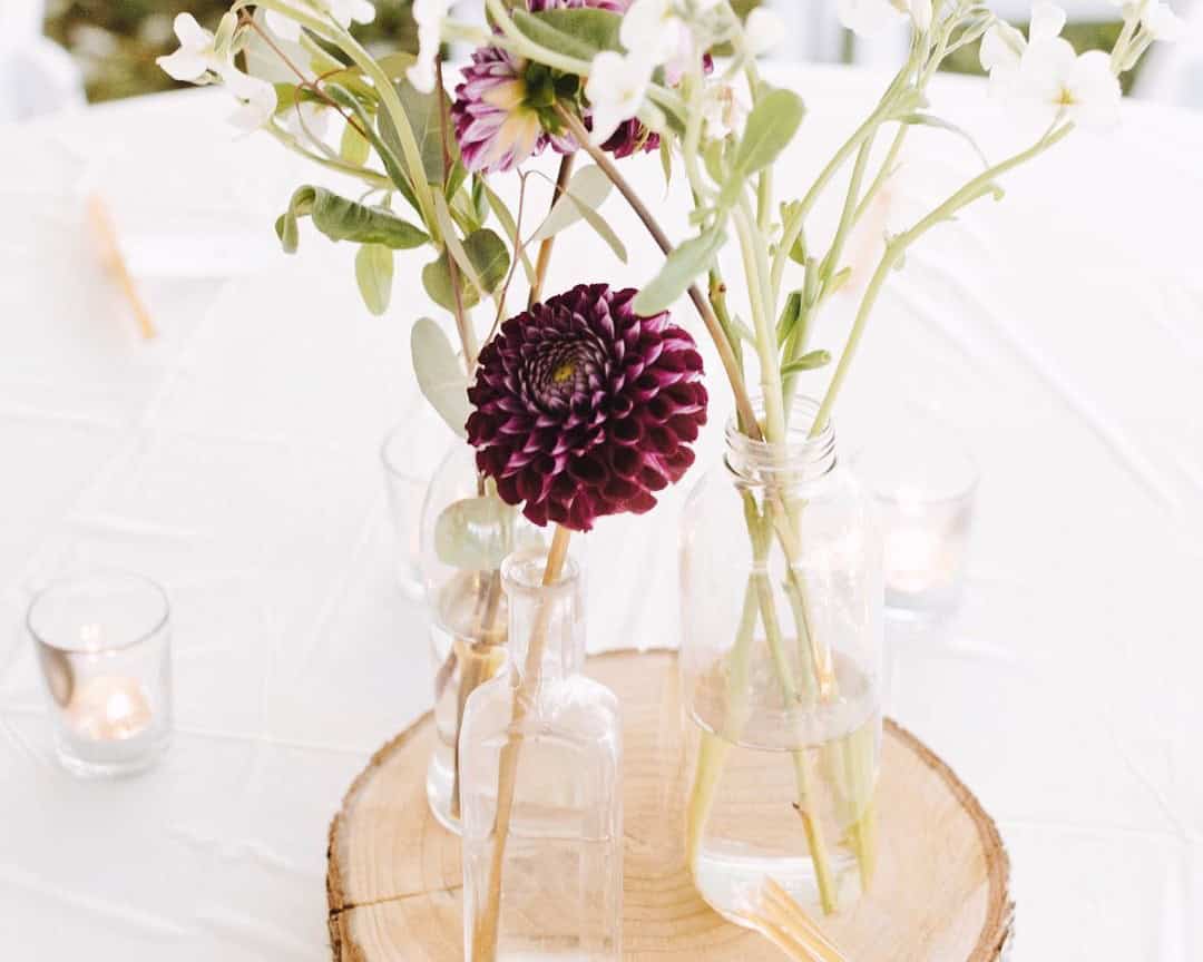 Simple and Natural Wedding Decoration