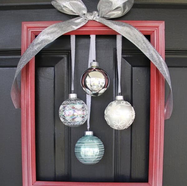 Picture Frame Wreath