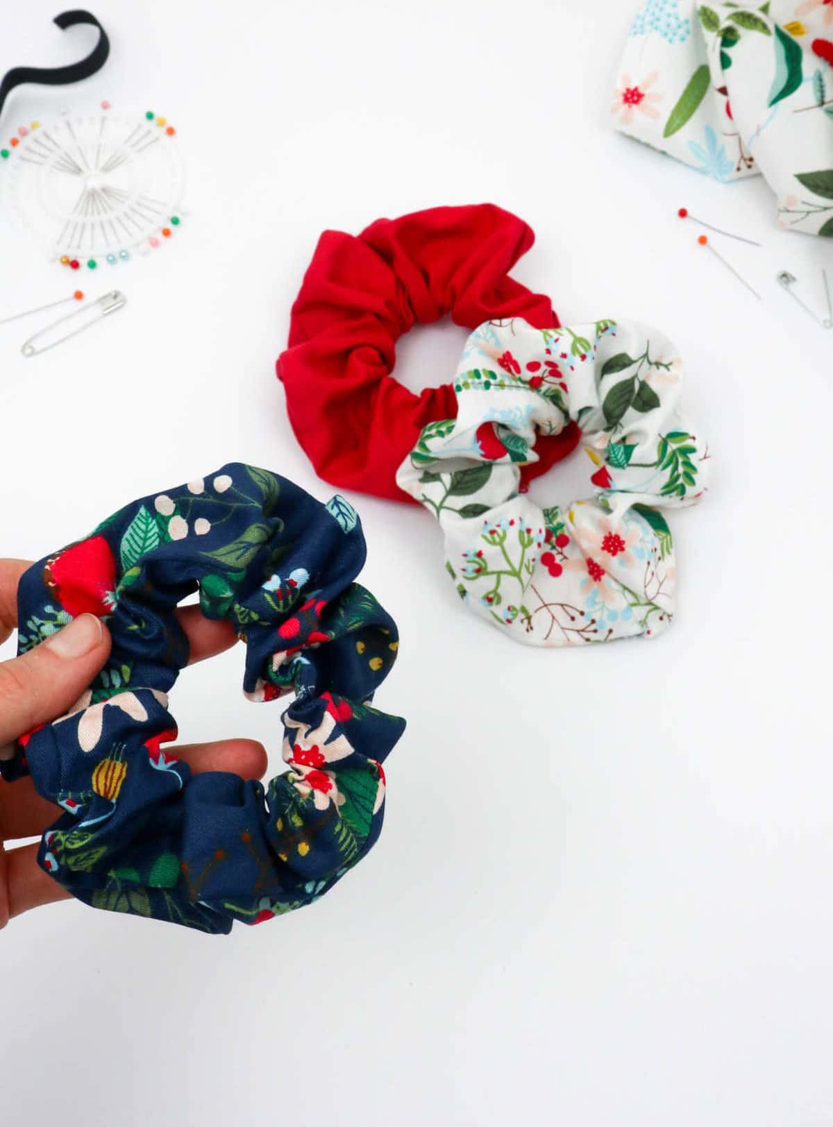 How to Make Different Sized Scrunchies?