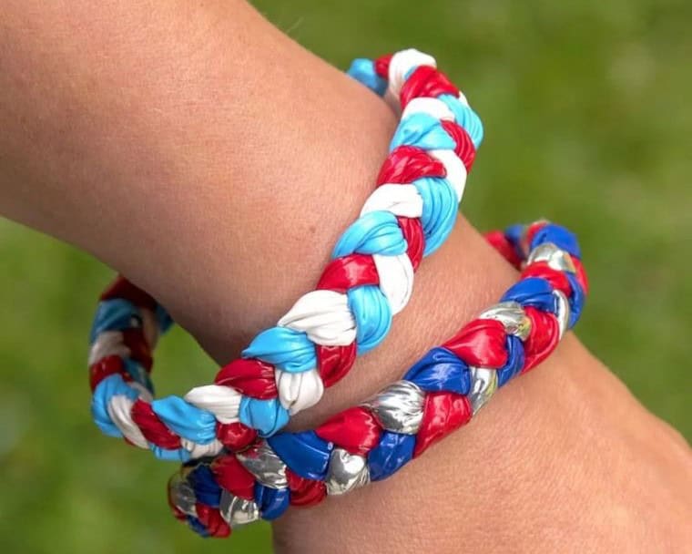 DIY Kids’ Duct Tape Bracelets