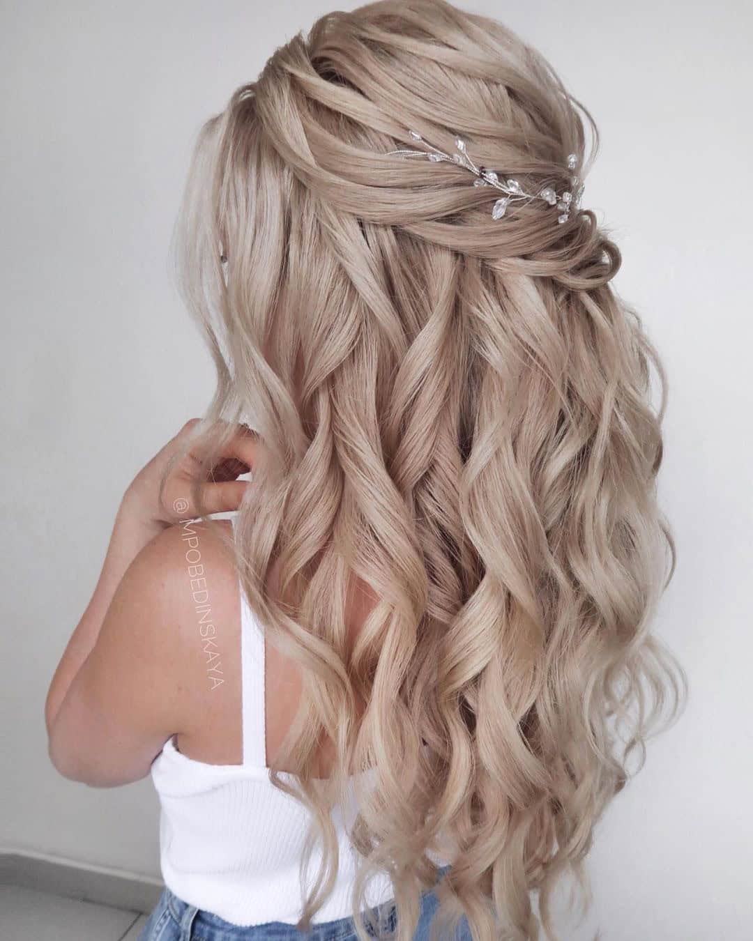 TWISTED BRIDAL UPDOS