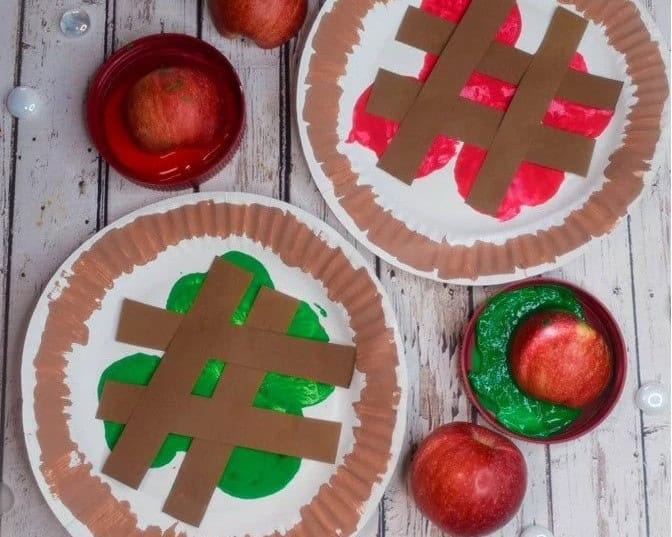 Apple Pie Paper Plate Craft