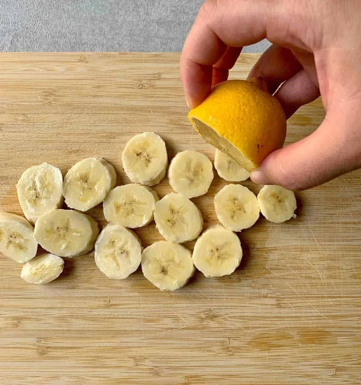 Keep Cut Fruit from Browning