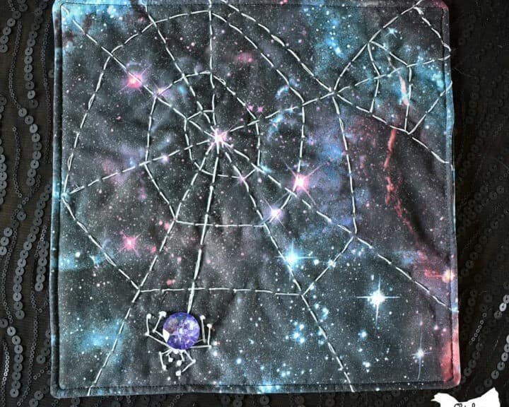 DIY Spider Web Quilt