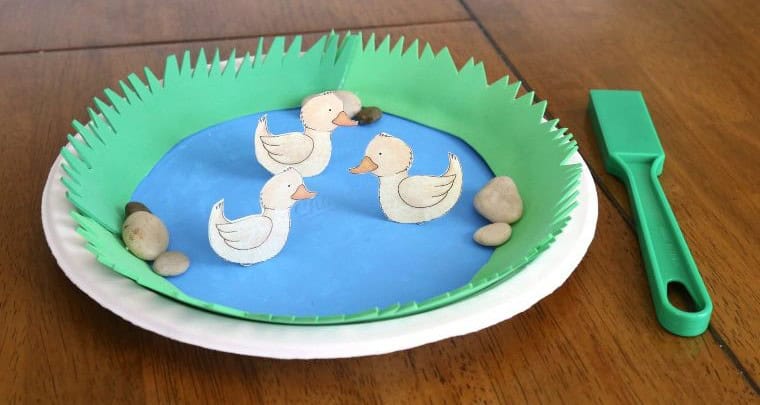 Genius Paper Plate Duck Pond