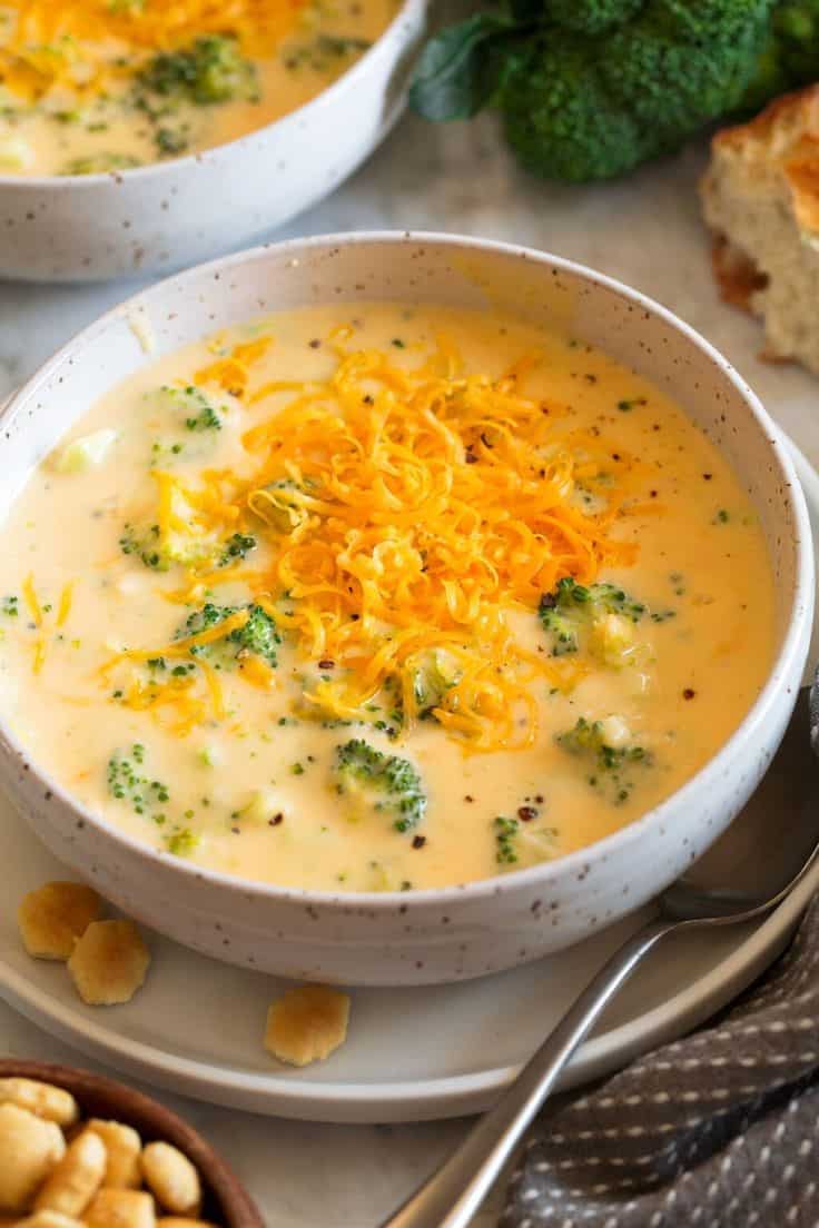 BROCCOLI CHEESE SOUP