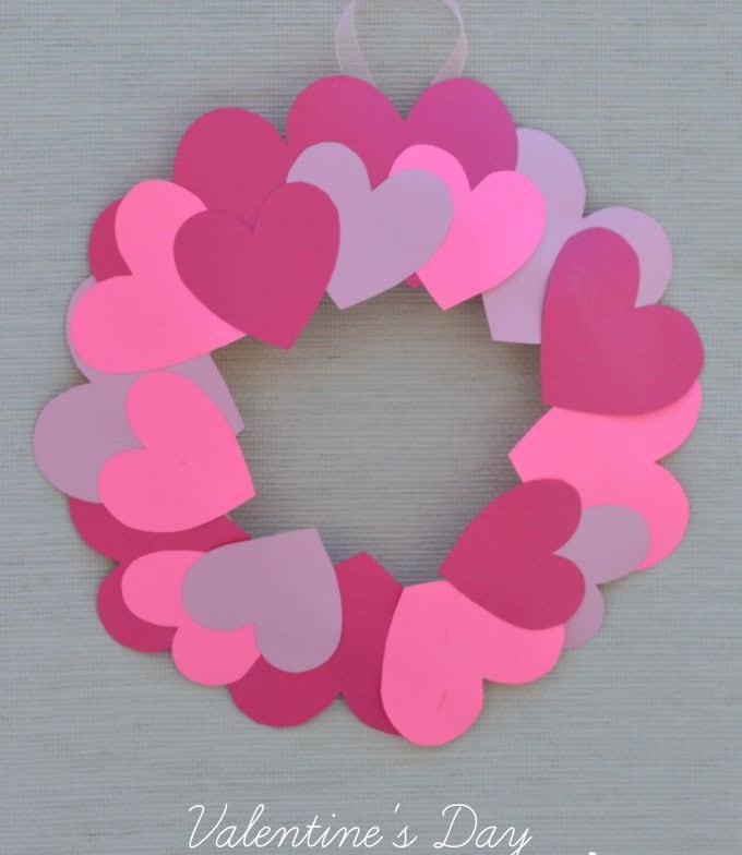 Paper Plate Wreath