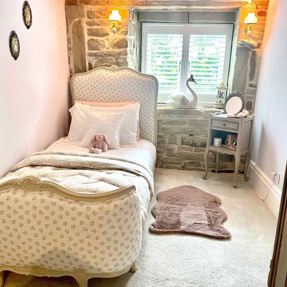 Small Single Bed