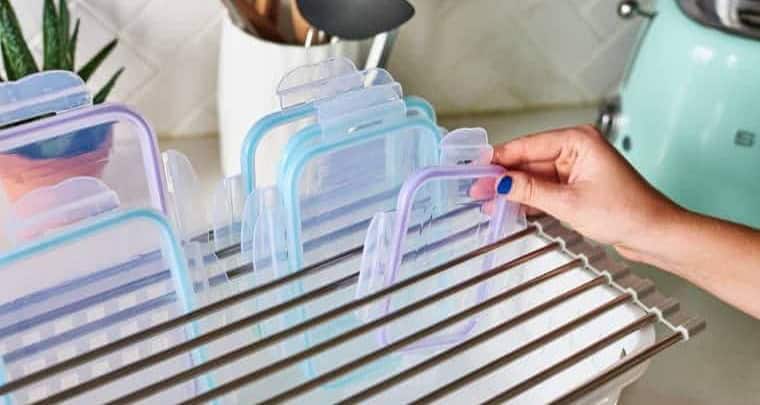 Keep Your Plastic Container Lids in One Place