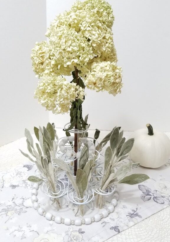 DIY White Pumpkin Centerpiece