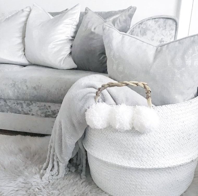 Monochromatic Blanket Basket