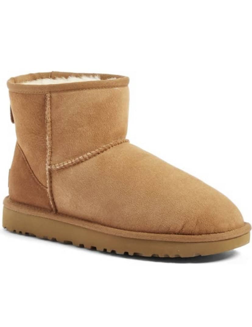 UGG BOOTS