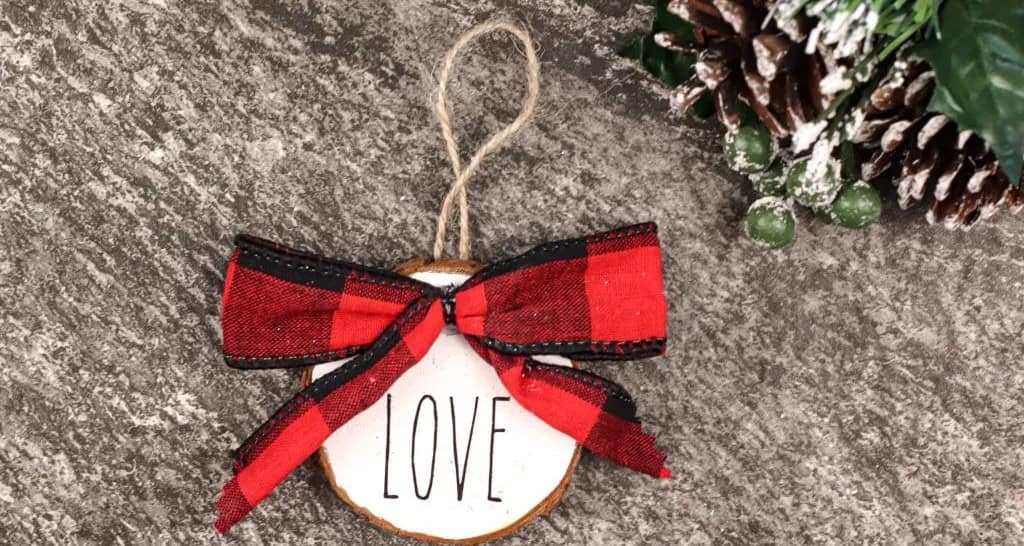 Make-Your-Own Wooden Christmas Ornament