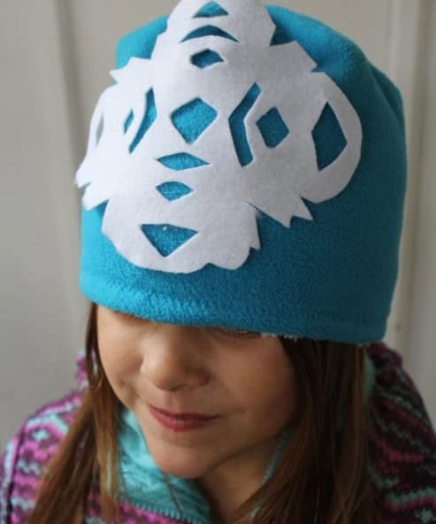 No Sew Snowflake Hat