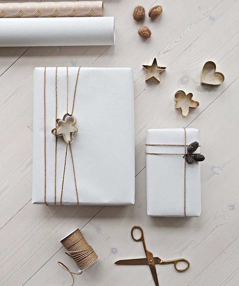 Christmas Gift Wrapping with Black Paper Boxes