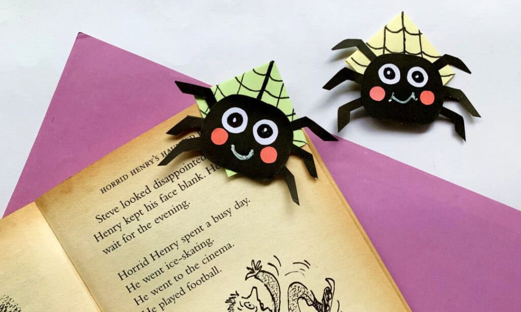 Origami Spider Corner Bookmark