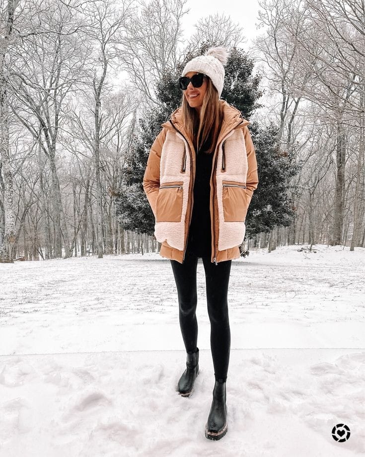 PUFFER JACKET + OVERSIZED SWEATER + LEGGINGS