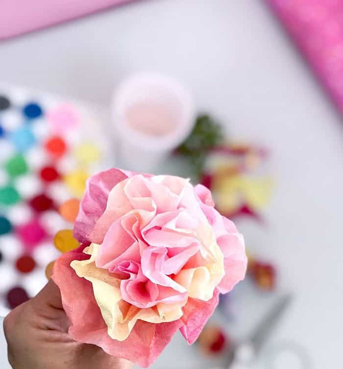 Easy Tissue Paper Flowers