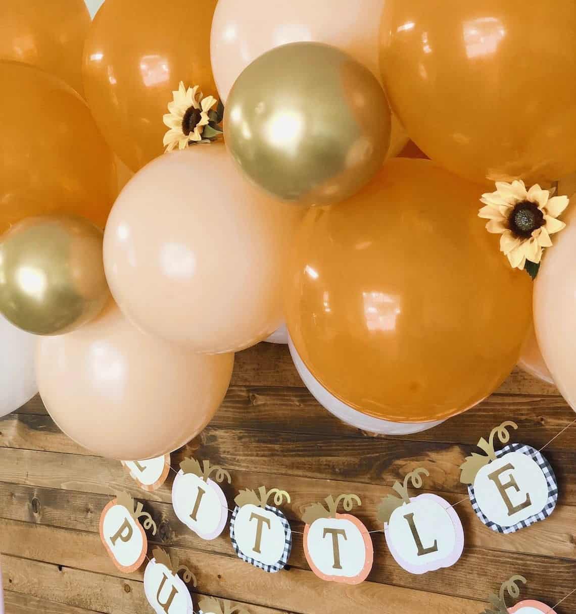 Fall Pumpkin Balloon Garland