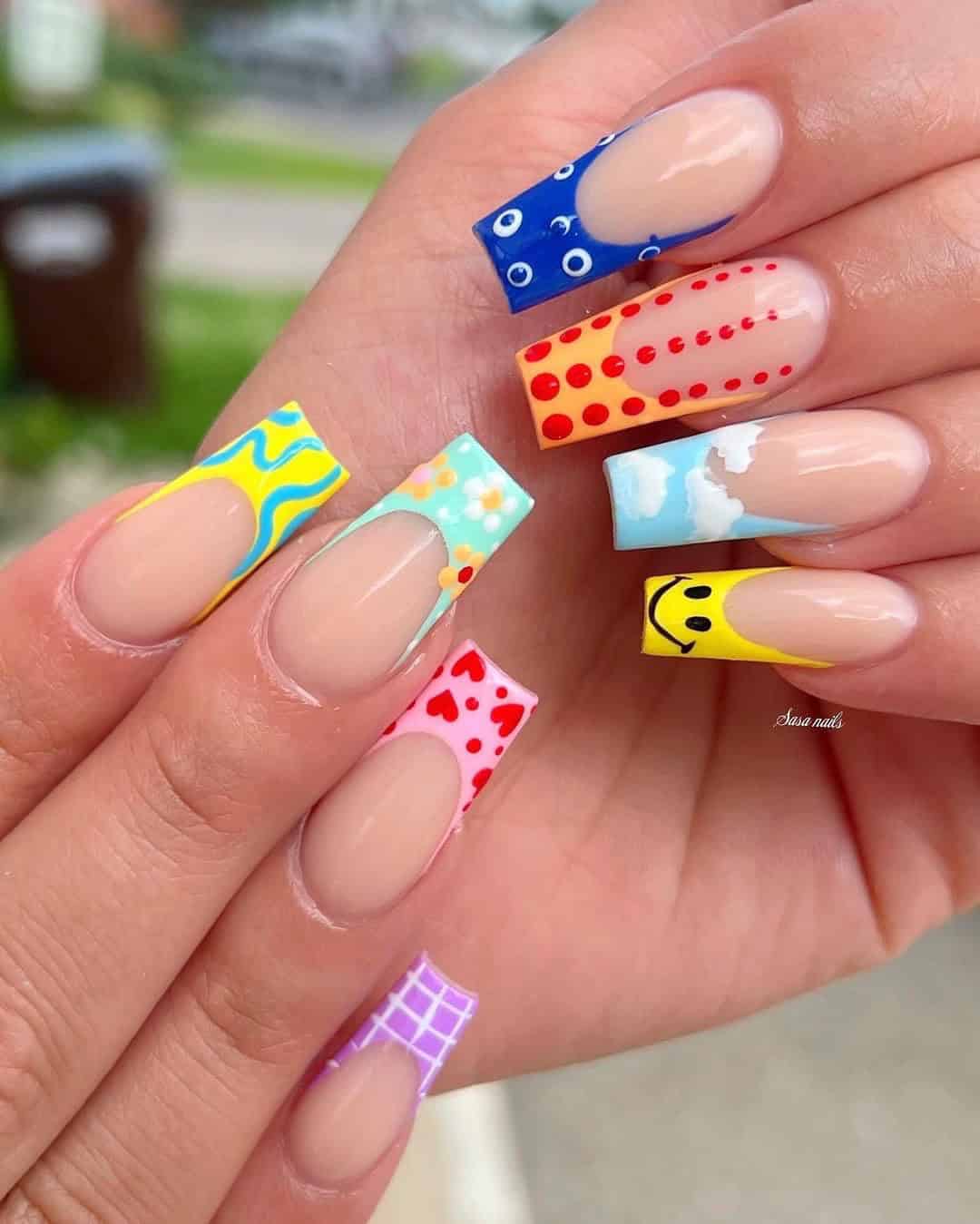 PLAYFUL NAILS