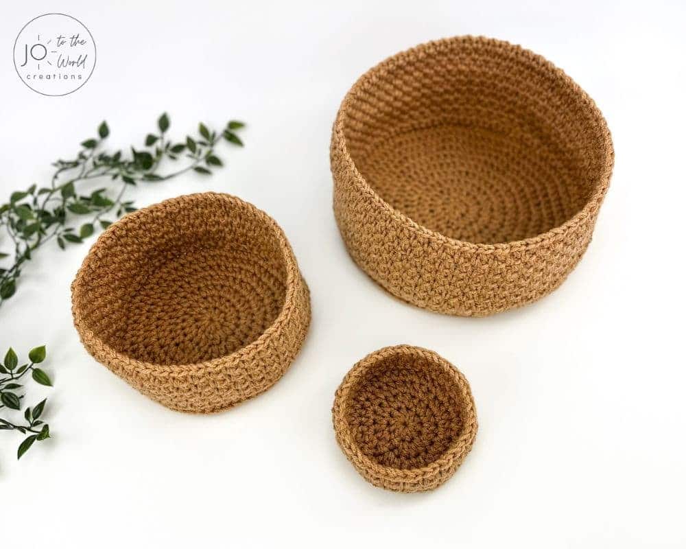 MOSS STITCH BASKETS