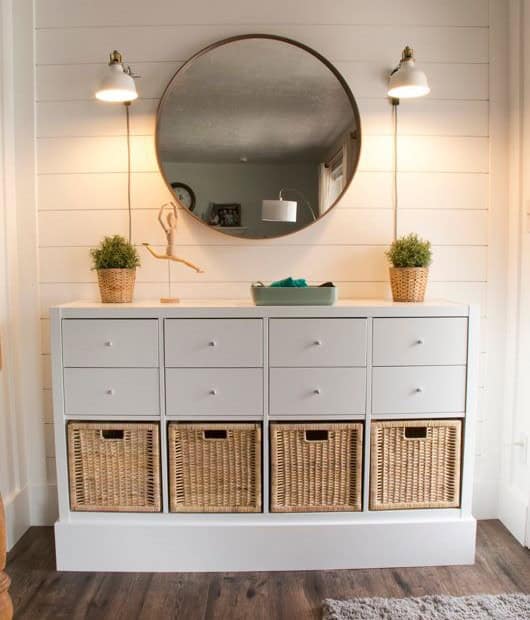 Entryway Organization