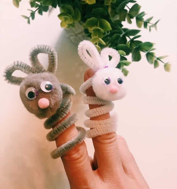 Bunny Finger Puppet