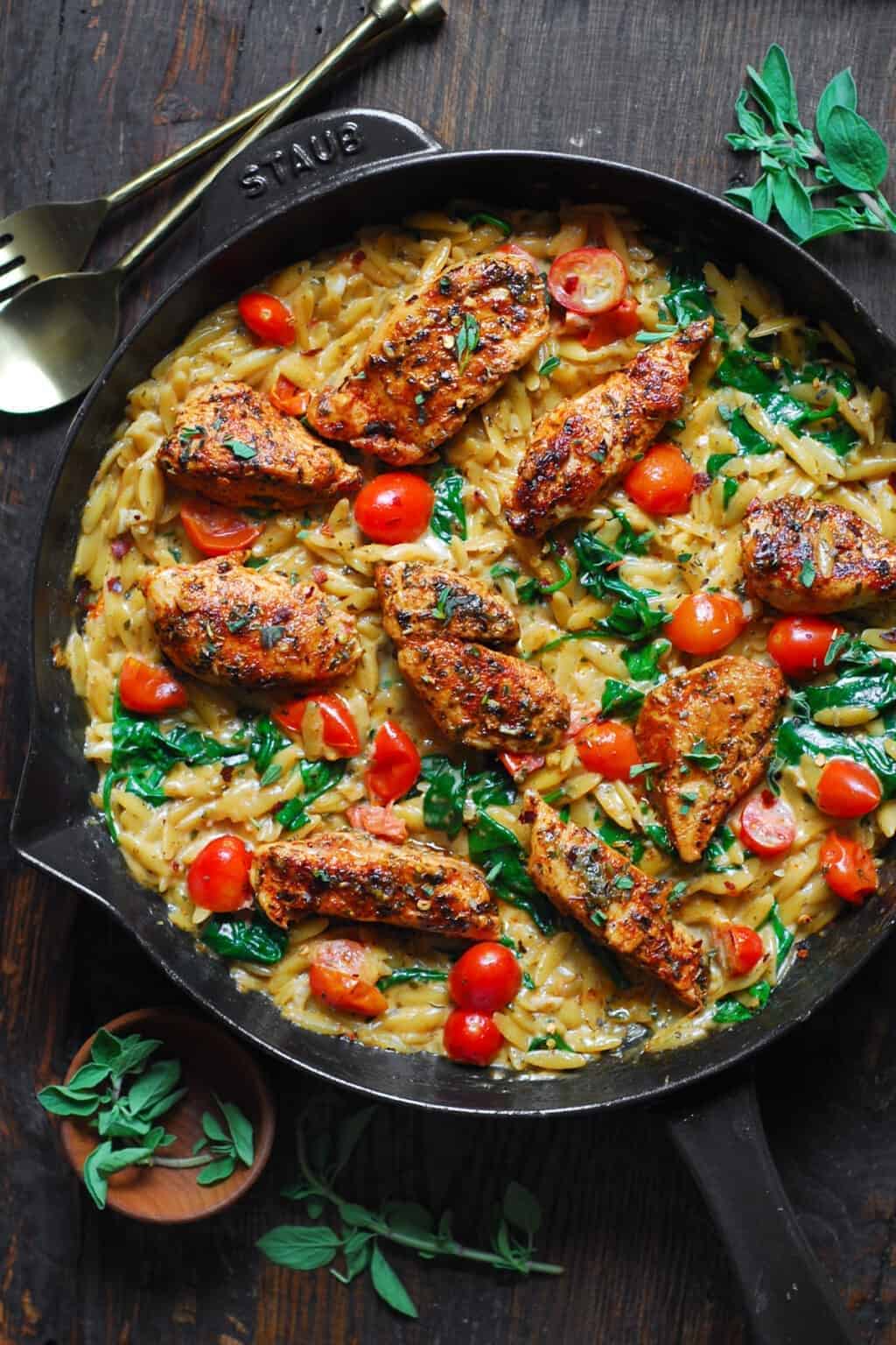 ONE-PAN CREAMY CHICKEN ORZO