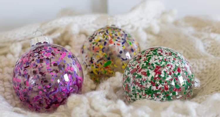 DIY Melted Crayon Ornaments