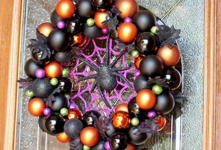 Spider Ornament Wreath