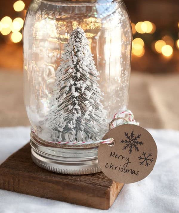 DIY Mason Jar Snow Globes