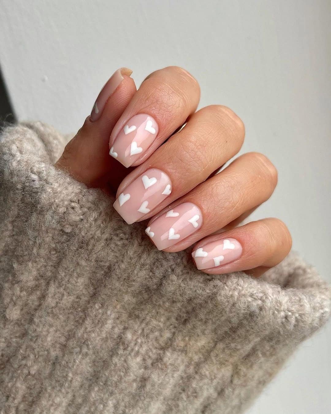 WHITE HEART NAILS