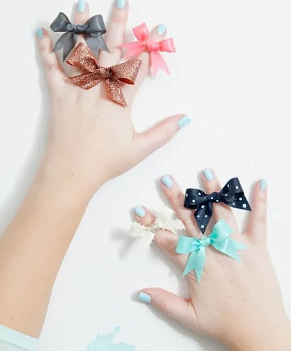 Stiff Ribbon Bow Rings