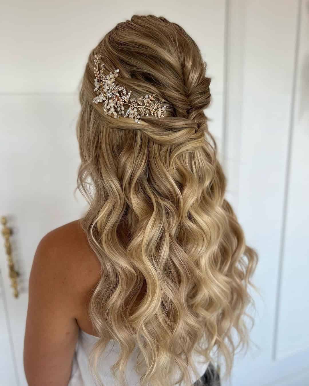 TWISTED BRIDAL UPDOS