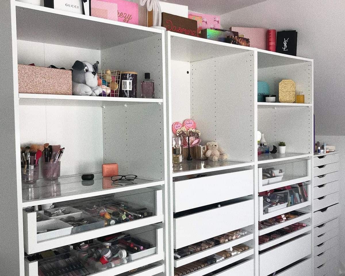 Makeup Organization