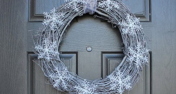 Snowy Winter Wreath