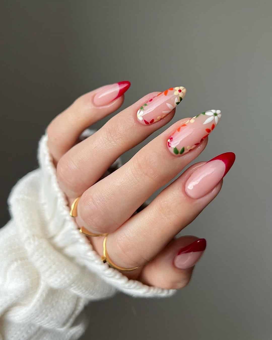 CHRRY FLOWER NAILS