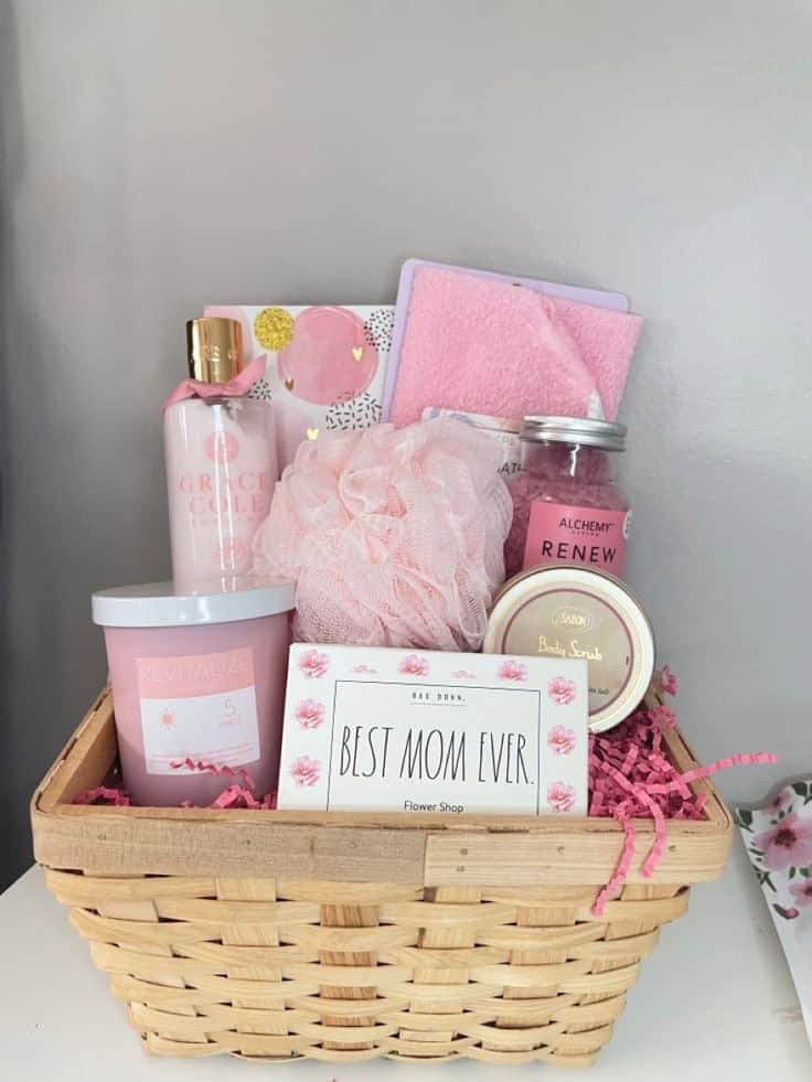 PINK GIFT BASKET