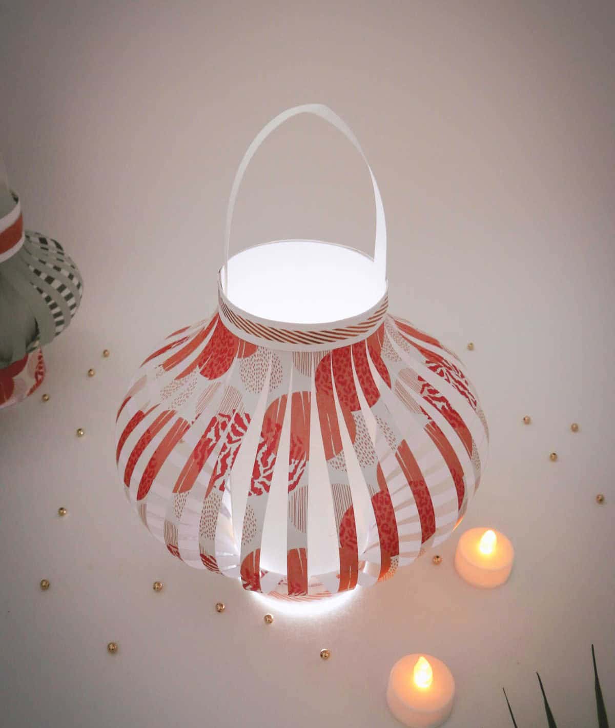 How to Use these Chinese Paper Lanterns?