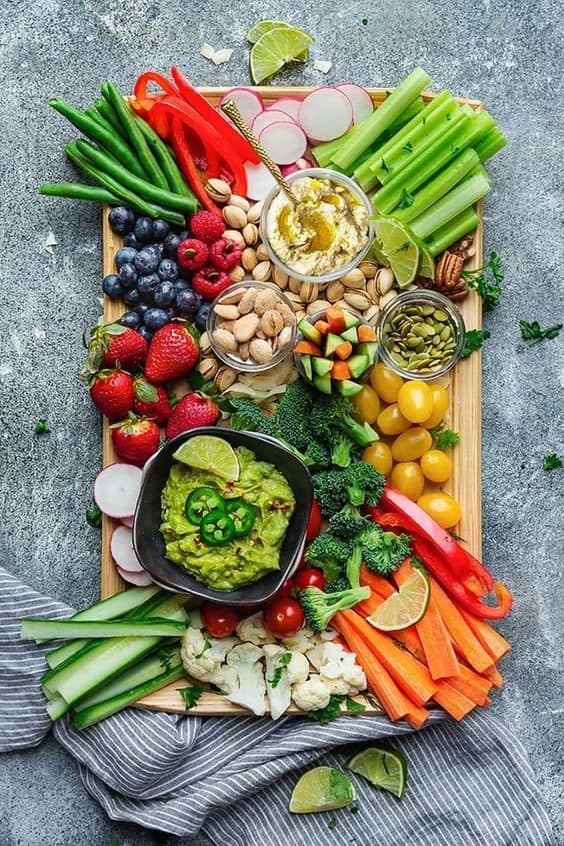 VEGETABLE CHARCUTERIE BOARD