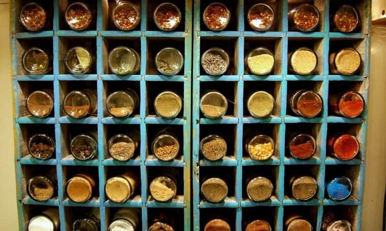 Make Your Own Spice Rack