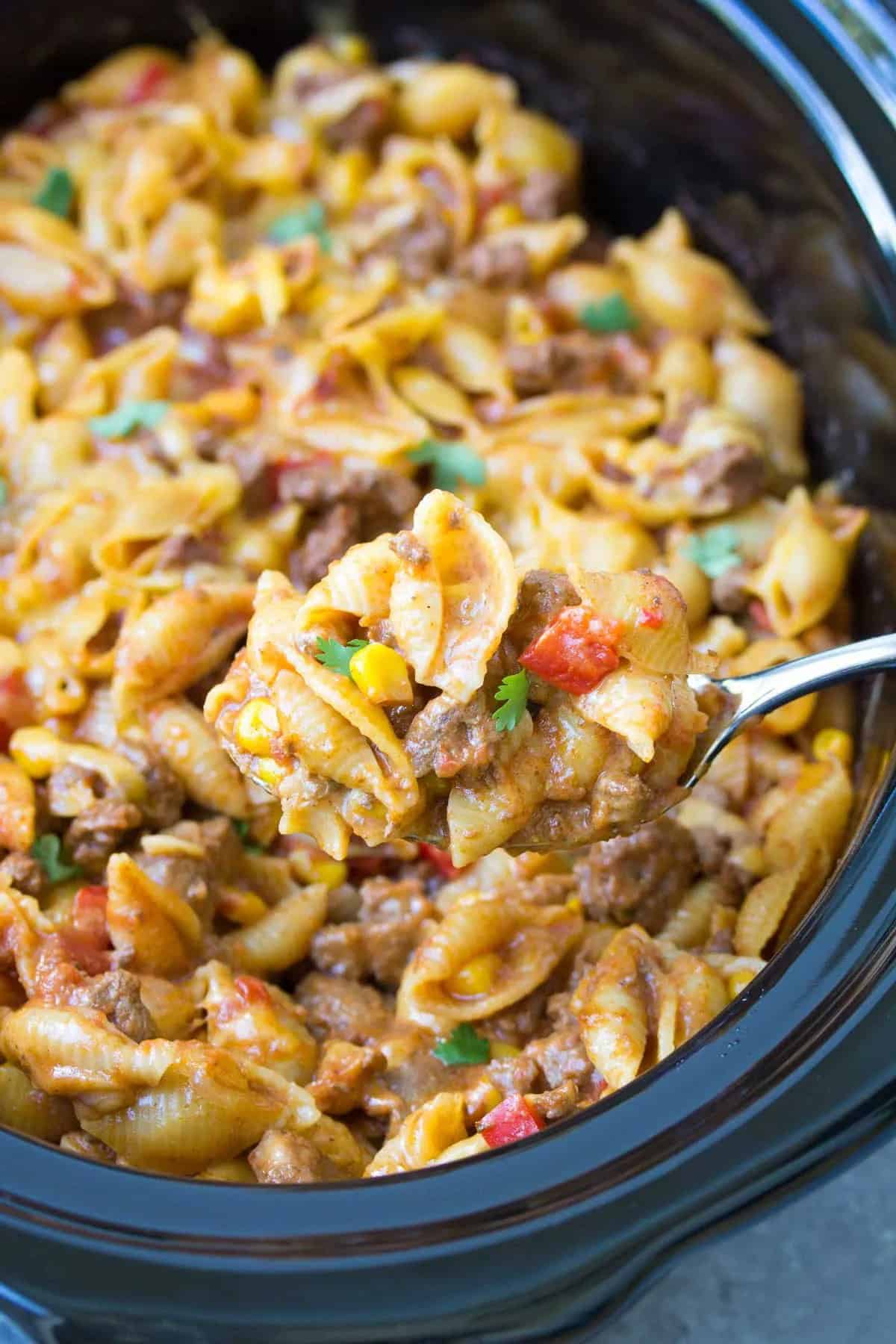 EASY SLOW COOKER TACO PASTA