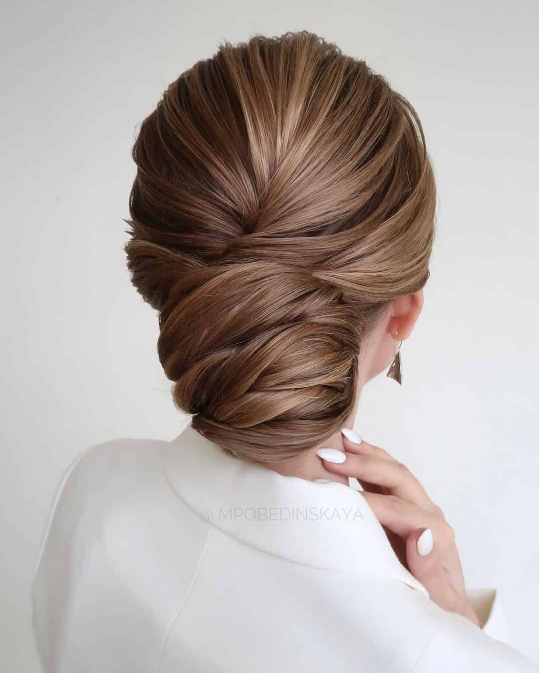 LOW BUN BRIDAL HAIRSTYLES