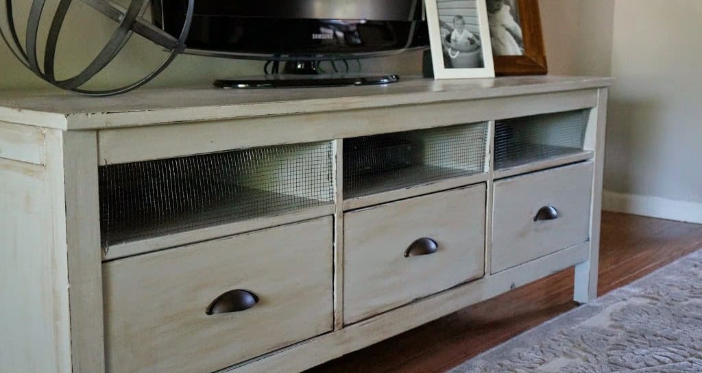 Distress Your TV Stand for a Farmhouse Feel