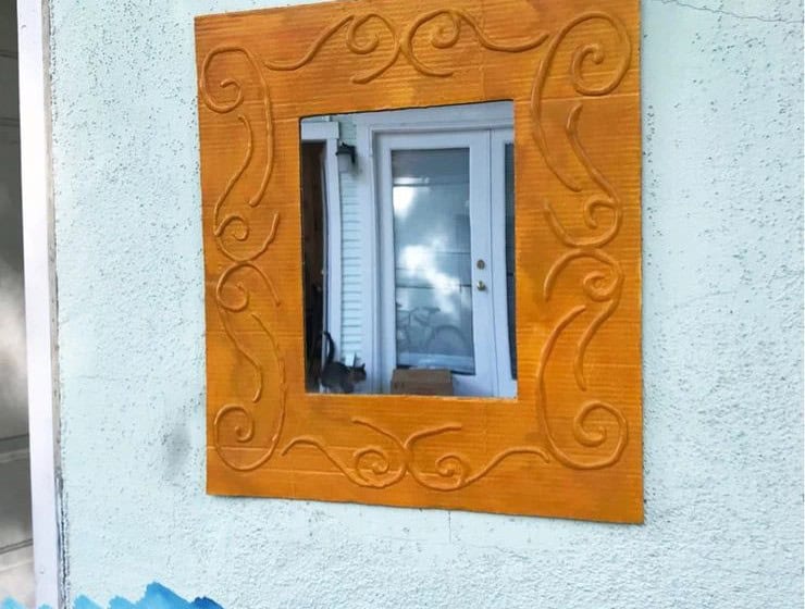 Decorative Framed Mirror