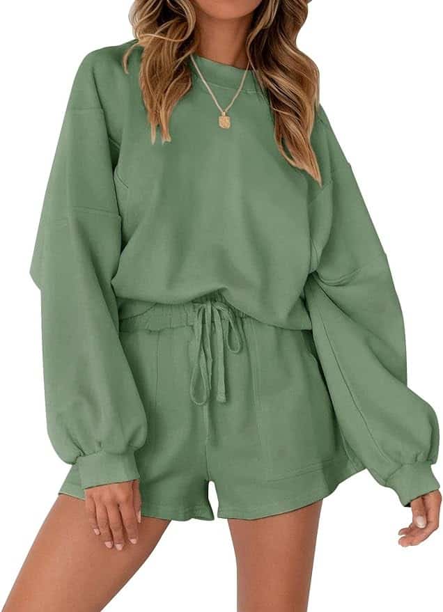 SWEATSHIRT + SHORTS SET