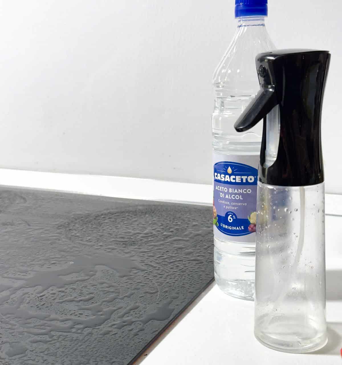 Remove Hard Water Stains from the Cooktop with Vinegar