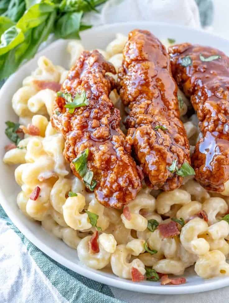 HONEY PEPPER CHICKEN MAC AND CHEESE