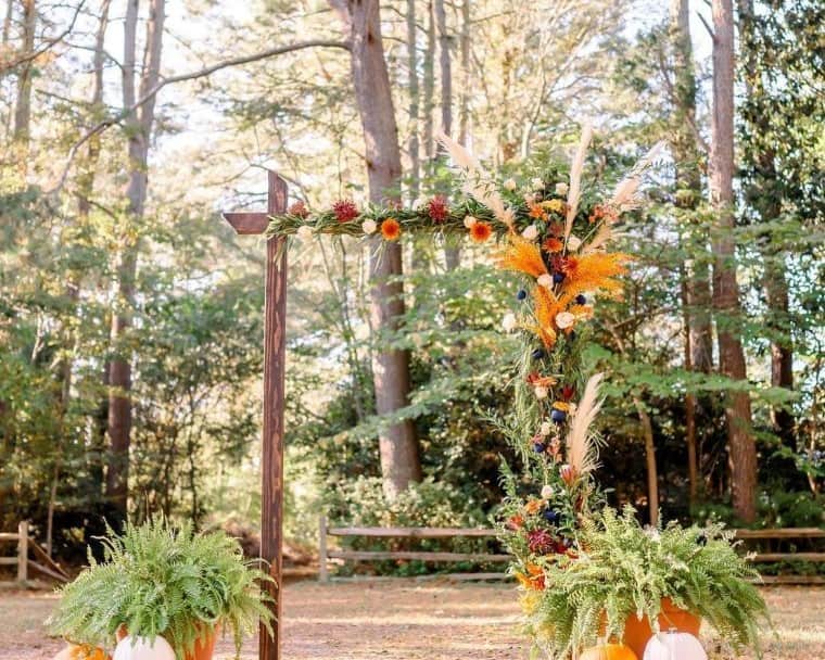 Fall Wedding Arch