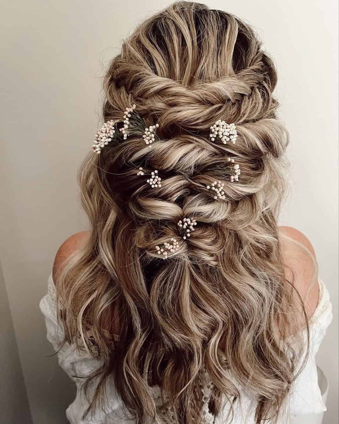 ROMANTIC BRAIDS